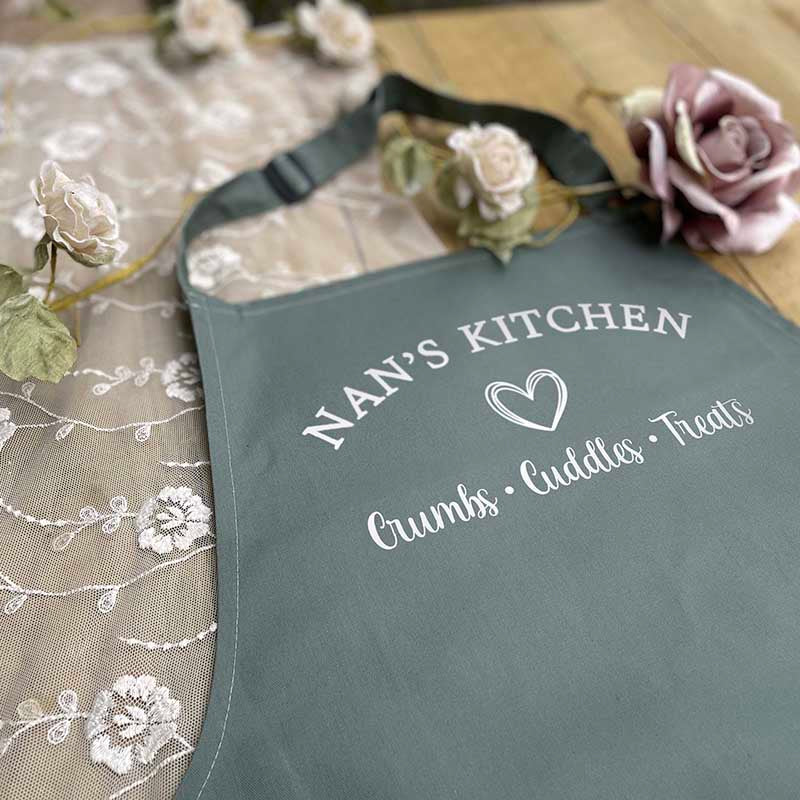 Personalised Mum Apron - Crumbs, Cuddles, Treats