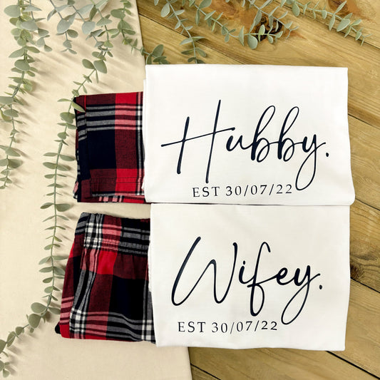 Couples Pyjama Set – Hubby & Wifey